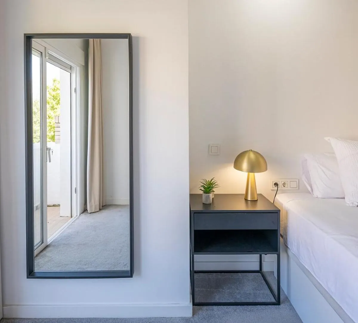 펜션 마르베야 Charming Townhouse With Pool In Nueva Andalucia 빌라