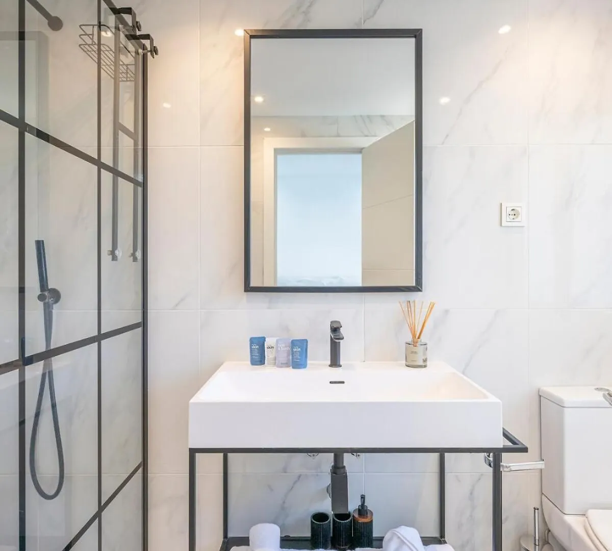 마르베야 Charming Townhouse With Pool In Nueva Andalucia 빌라 펜션