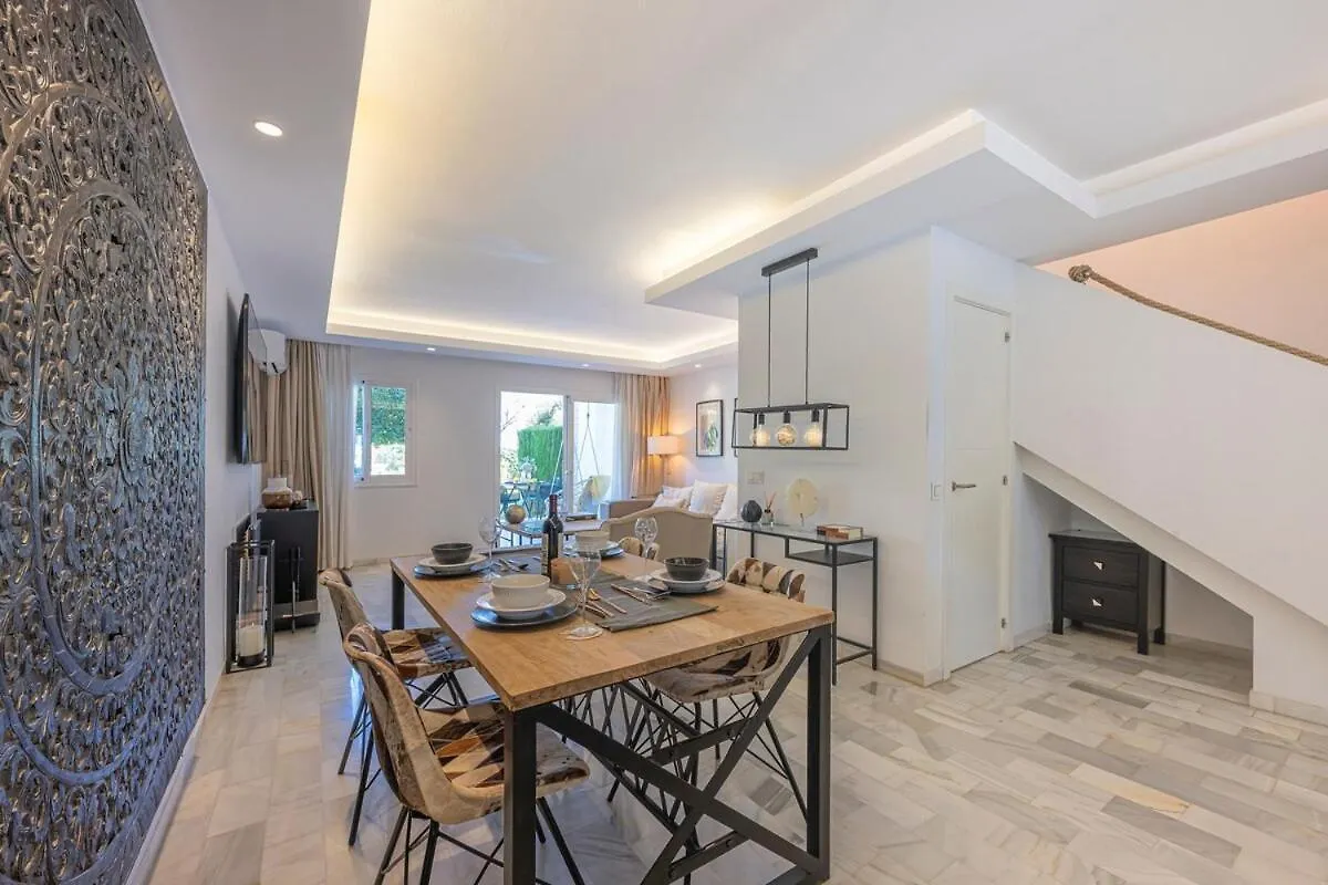 Charming Townhouse With Pool In Nueva Andalucia Villa Marbella 0*,  Spain