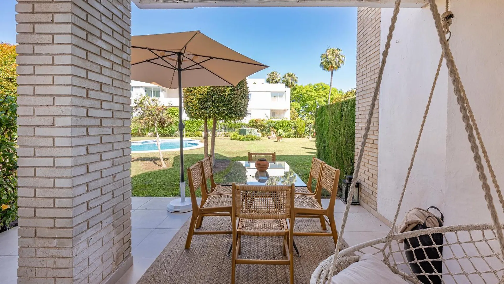 펜션 마르베야 Charming Townhouse With Pool In Nueva Andalucia 빌라 스페인