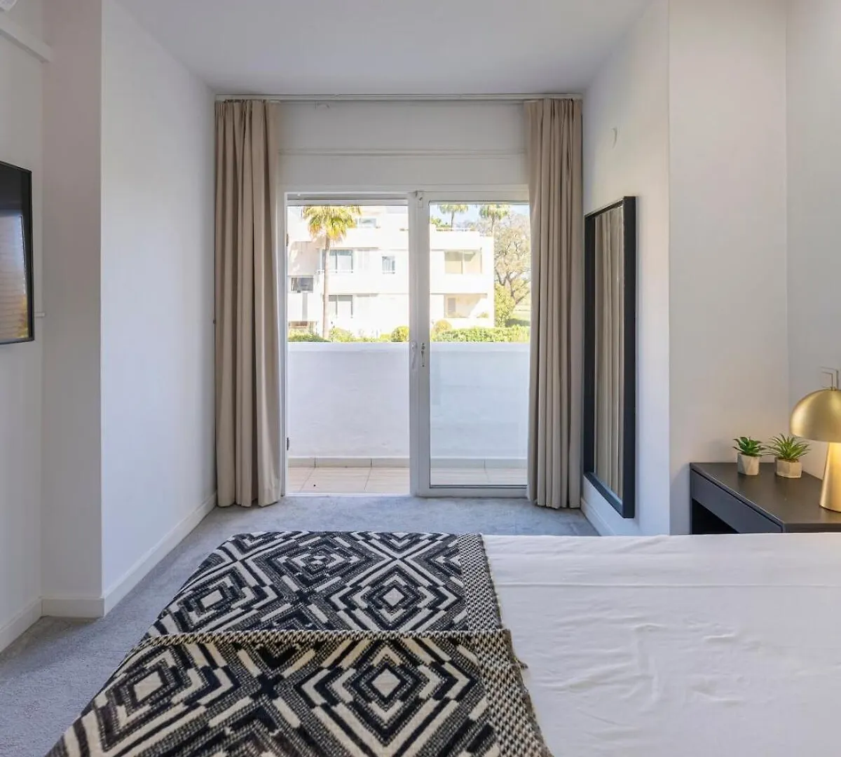 Charming Townhouse With Pool In Nueva Andalucia Villa Marbella Feriehus